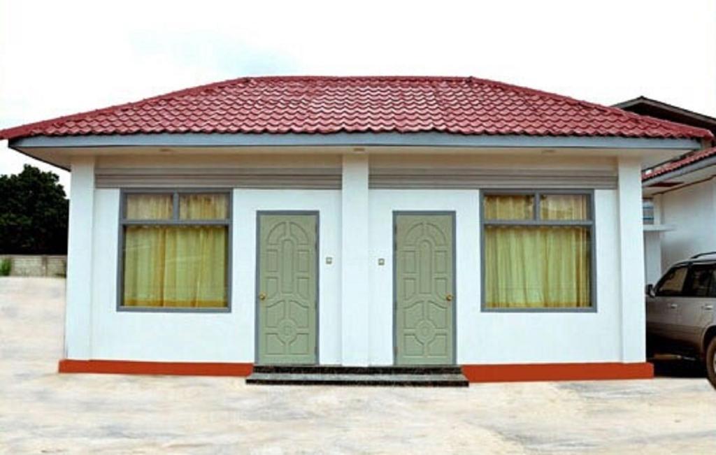Myat Nan Taw Hotel Loikaw Exterior foto